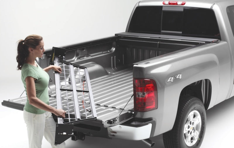 Roll-N-Lock 15-18 Chevy Colorado/Canyon LB 71-1/2in Cargo Manager Roll-N-Lock 15-18 Chevy Colorado/Canyon LB 71-1/2in Cargo Manager