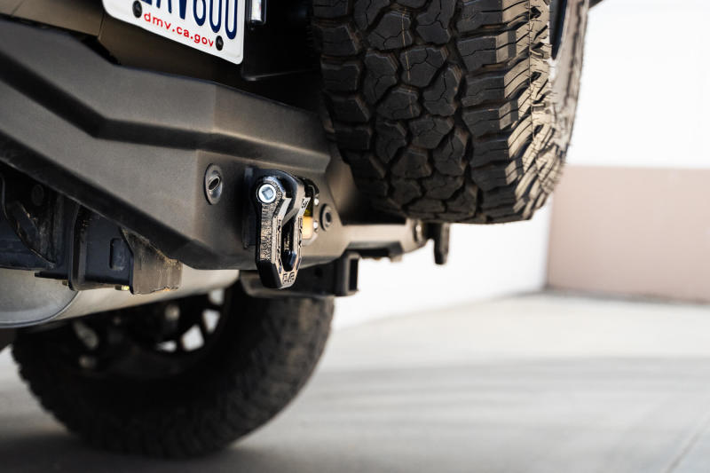 DV8 Offroad Elite Series D-Ring Shackles - Pair (Black) DV8 Offroad Elite Series D-Ring Shackles - Pair (Black)