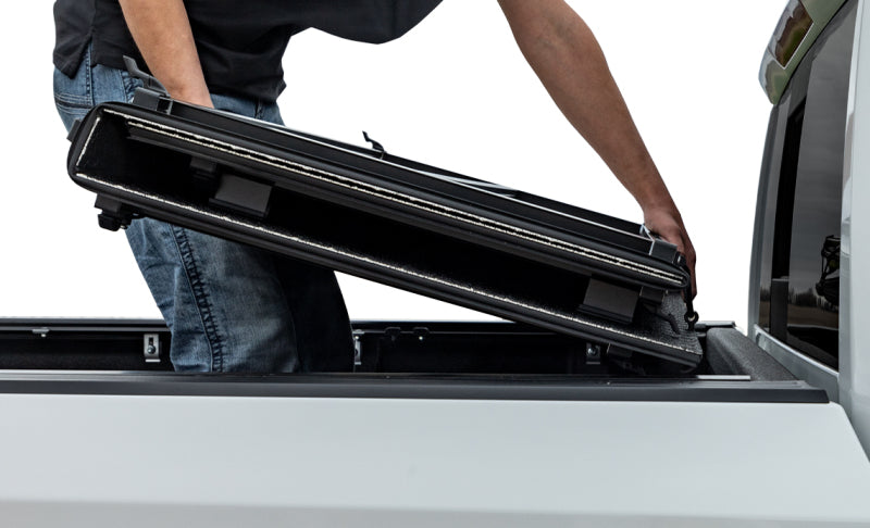 Access LOMAX Pro Series Tri-Fold Cover 17-19 Honda Ridgeline 5ft Bed - Blk Diamond Mist Access LOMAX Pro Series Tri-Fold Cover 17-19 Honda Ridgeline 5ft Bed - Blk Diamond Mist