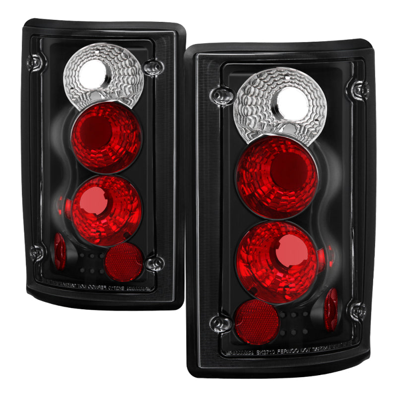 Spyder Ford Excursion 00-06/Econoline 150/250/350/450/550 95-06 Euro Tail Lights Blk ALT-YD-FEC00-BK Spyder Ford Excursion 00-06/Econoline 150/250/350/450/550 95-06 Euro Tail Lights Blk ALT-YD-FEC00-BK