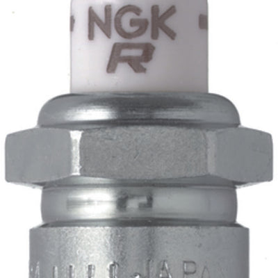 NGK Standard Spark Plug Box of 4 (BPR6ES SOLID)