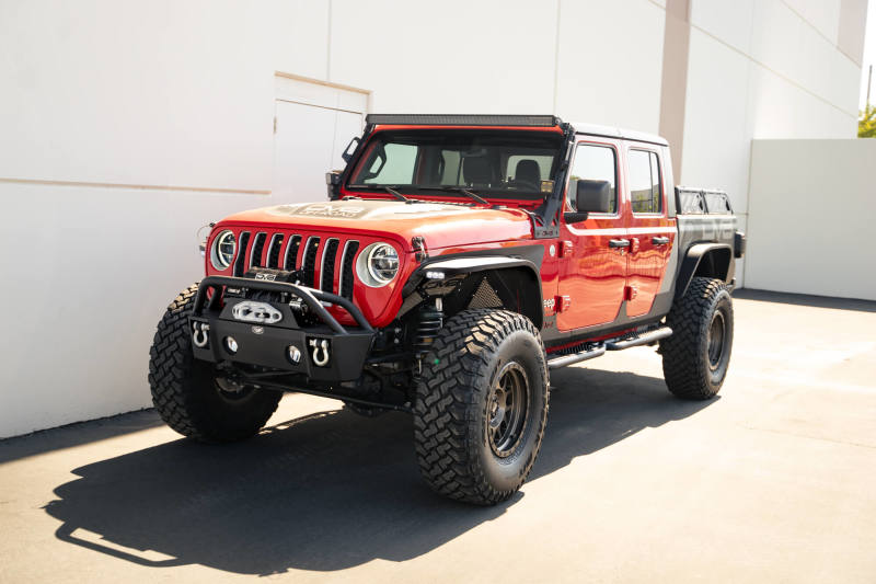 DV8 Offroad 20-23 Jeep Gladiator JT Body/Pinch Weld Mounted Step DV8 Offroad 20-23 Jeep Gladiator JT Body/Pinch Weld Mounted Step