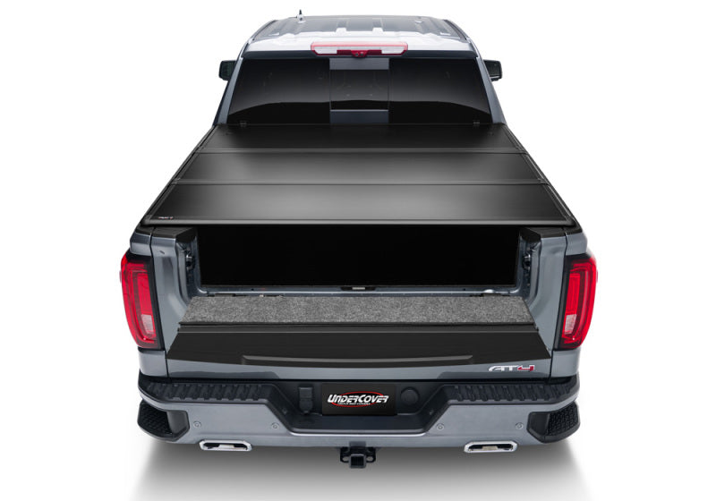 UnderCover 99-19 Silverado / Sierra Limited/Legacy 5.5ft Triad Bed Cover UnderCover 99-19 Silverado / Sierra Limited/Legacy 5.5ft Triad Bed Cover