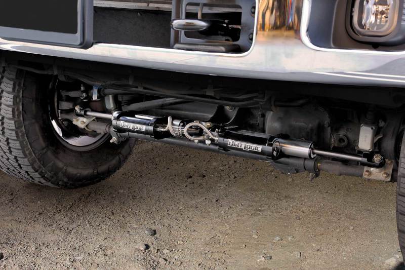 Fabtech 05-21 Ford F250/350 4WD Dual Steering Stabilizer System (Opposing Style) w/DL 2.25 Res Shock Fabtech 05-21 Ford F250/350 4WD Dual Steering Stabilizer System (Opposing Style) w/DL 2.25 Res Shock
