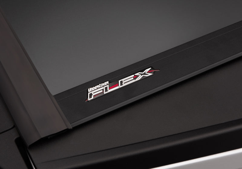 UnderCover 04-14 Ford F-150 5.5ft Ultra Flex Bed Cover - Matte Black Finish UnderCover 04-14 Ford F-150 5.5ft Ultra Flex Bed Cover - Matte Black Finish