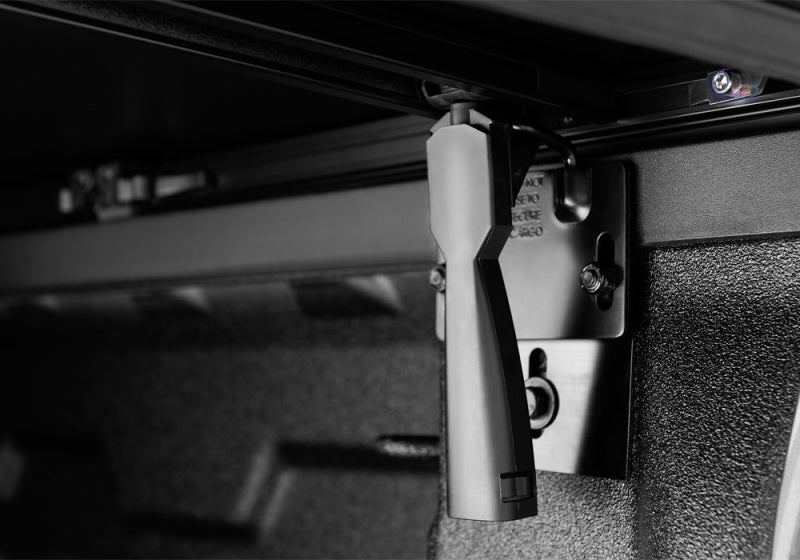 Extang 14-18 Chevy/GMC Silverado/Sierra 1500 (6 1/2 ft) Trifecta ALX Extang 14-18 Chevy/GMC Silverado/Sierra 1500 (6 1/2 ft) Trifecta ALX