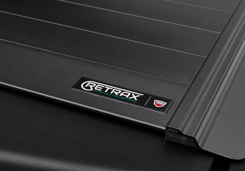 Retrax 14-up Chevy/GMC 6.5ft Bed / 15-up 2500/3500 (Wide RETRAX Rail) RetraxPRO MX Retrax 14-up Chevy/GMC 6.5ft Bed / 15-up 2500/3500 (Wide RETRAX Rail) RetraxPRO MX