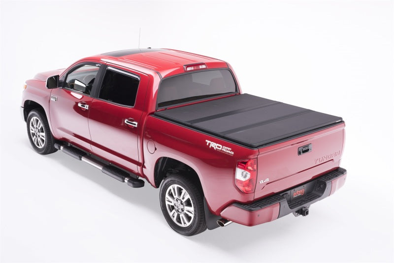 Extang 14-16 Toyota Tundra (6.5ft) (Works w/o Rail System) Solid Fold 2.0 Extang 14-16 Toyota Tundra (6.5ft) (Works w/o Rail System) Solid Fold 2.0