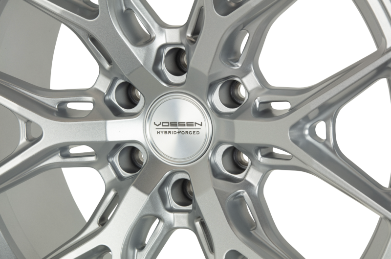 Vossen HF6-4 20x9.5 / 6x135 / ET15 / 87.1 - Silver Metallic Wheel Vossen HF6-4 20x9.5 / 6x135 / ET15 / 87.1 - Silver Metallic Wheel