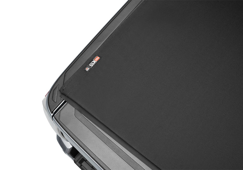 Truxedo 2022 Toyota Tundra 6ft. 6in. Pro X15 Bed Cover - Without Deck Rail System Truxedo 2022 Toyota Tundra 6ft. 6in. Pro X15 Bed Cover - Without Deck Rail System