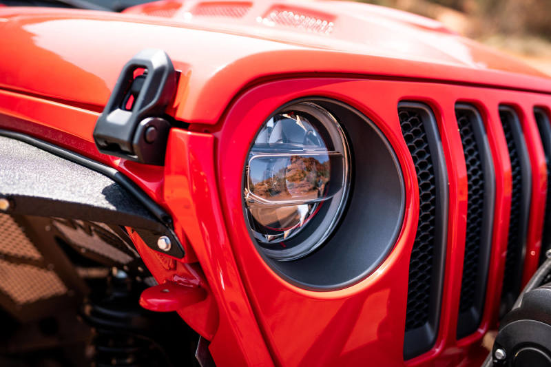 DV8 Offroad 2018+ Jeep Wrangler JL/Gladiator LED Projector Headlights DV8 Offroad 2018+ Jeep Wrangler JL/Gladiator LED Projector Headlights