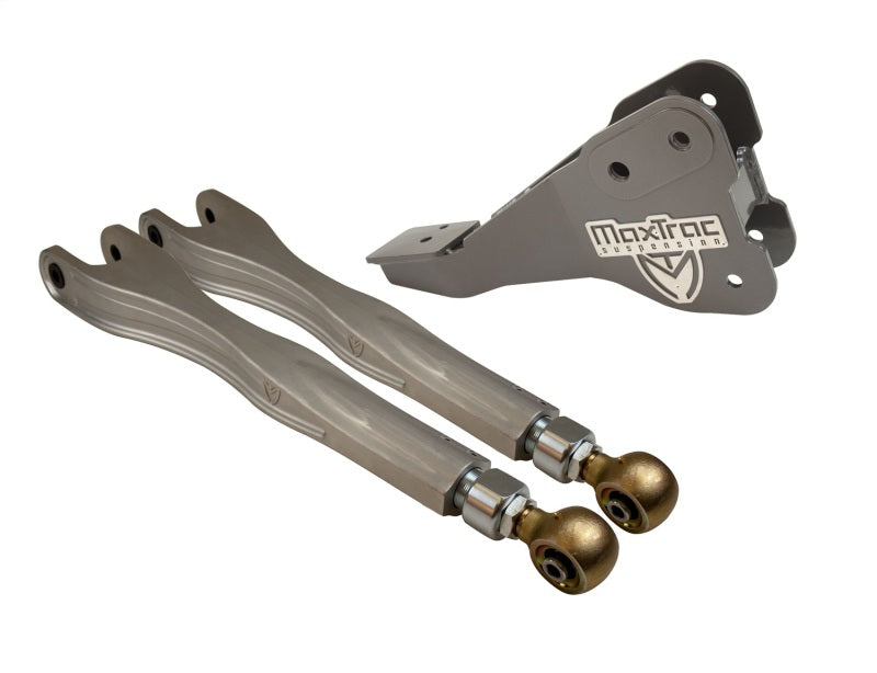 MaxTrac 17-19 Ford F-250/350 4WD Dually 4in & 6in Lift Kit - Front Passenger 4-Link Arms/Brackets MaxTrac 17-19 Ford F-250/350 4WD Dually 4in & 6in Lift Kit - Front Passenger 4-Link Arms/Brackets