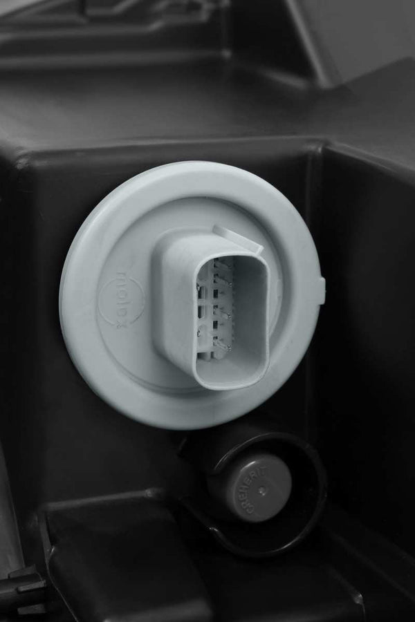 AlphaRex 19-20 Dodge Ram 1500 LUXX LED Proj Headlights Plank Chrome w/Activ Light/Seq Signal/DRL AlphaRex 19-20 Dodge Ram 1500 LUXX LED Proj Headlights Plank Chrome w/Activ Light/Seq Signal/DRL