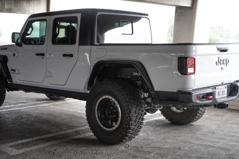 DV8 Offroad 20-23 Jeep Gladiator JT Spec Series Fender Flares DV8 Offroad 20-23 Jeep Gladiator JT Spec Series Fender Flares