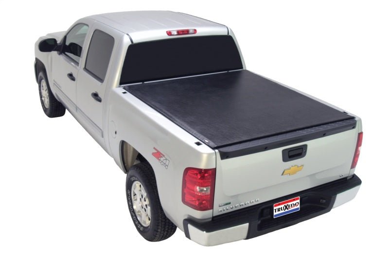 Truxedo 07-13 GMC Sierra & Chevrolet Silverado 1500 w/Track System 5ft 8in Lo Pro Bed Cover Truxedo 07-13 GMC Sierra & Chevrolet Silverado 1500 w/Track System 5ft 8in Lo Pro Bed Cover