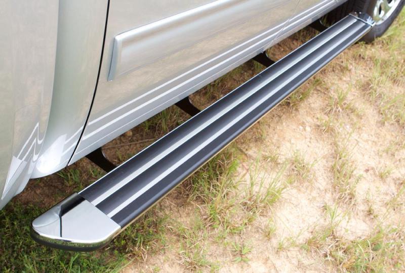 Lund 04-17 Nissan Titan Crew Cab (80in) Crossroads 80in. Running Board Kit - Chrome Lund 04-17 Nissan Titan Crew Cab (80in) Crossroads 80in. Running Board Kit - Chrome