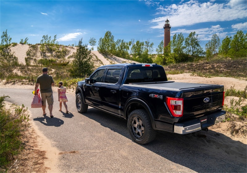 Roll-N-Lock 07-18 Toyota Tundra Crew Max Cab XSB 65in M-Series Retractable Tonneau Cover Roll-N-Lock 07-18 Toyota Tundra Crew Max Cab XSB 65in M-Series Retractable Tonneau Cover