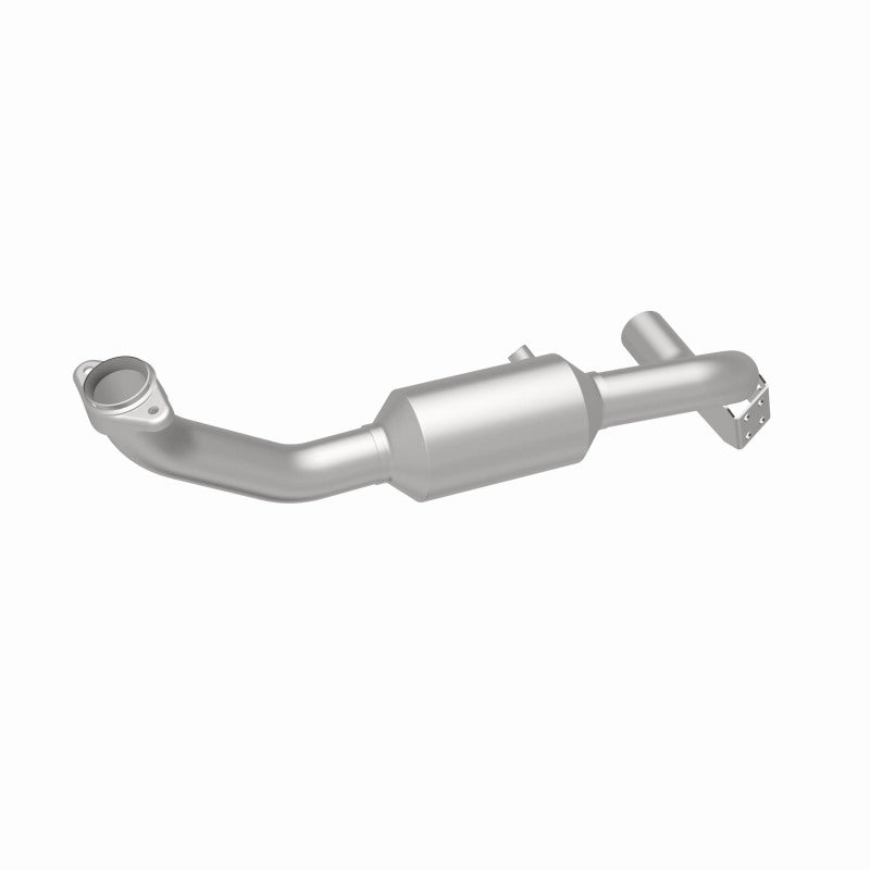MagnaFlow Conv Direct Fit 05-06 Lincoln Navigator 5.4L MagnaFlow Conv Direct Fit 05-06 Lincoln Navigator 5.4L