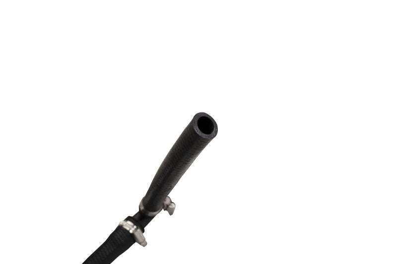 Fleece Performance Universal Pre-Formed 5/8in ID Hose w/ 90 Deg. Ends/T-Fitting Fleece Performance Universal Pre-Formed 5/8in ID Hose w/ 90 Deg. Ends/T-Fitting