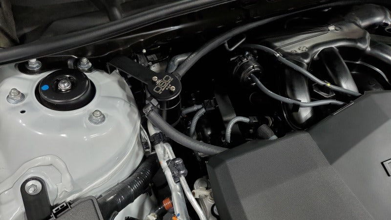 J&L 18-24 Toyota Camry 3.5L V6 Oil Separator 3.0 Passenger Side - Black Anodized J&L 18-24 Toyota Camry 3.5L V6 Oil Separator 3.0 Passenger Side - Black Anodized