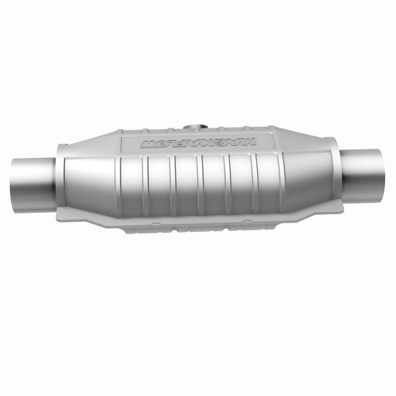 MagnaFlow Conv Universal 2.25 Rear MagnaFlow Conv Universal 2.25 Rear