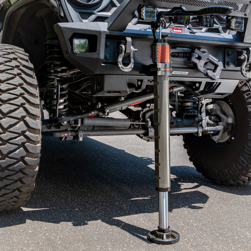 Go Rhino Xventure Gear EG1 El Gato Hydraulic Jack - Graphite Go Rhino Xventure Gear EG1 El Gato Hydraulic Jack - Graphite