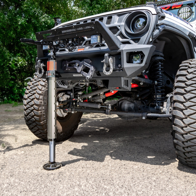 Go Rhino Xventure Gear EG1 El Gato Hydraulic Jack - Graphite Go Rhino Xventure Gear EG1 El Gato Hydraulic Jack - Graphite