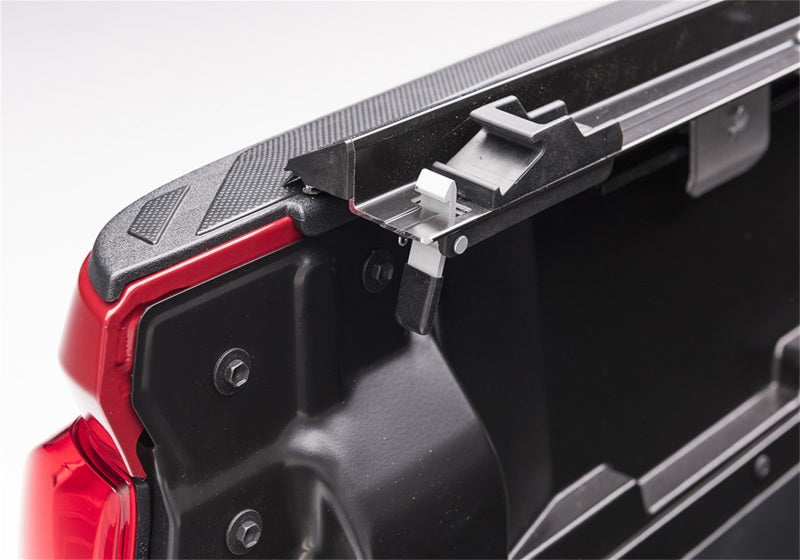 Truxedo 95-04 Toyota Tacoma 6ft Lo Pro Bed Cover Truxedo 95-04 Toyota Tacoma 6ft Lo Pro Bed Cover