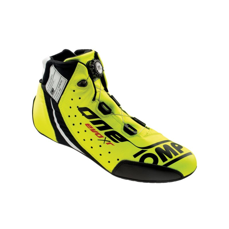 OMP One Evo X R Shoes Fluorescent Yellow - Size 43 (Fia 8856-2018) OMP One Evo X R Shoes Fluorescent Yellow - Size 43 (Fia 8856-2018)