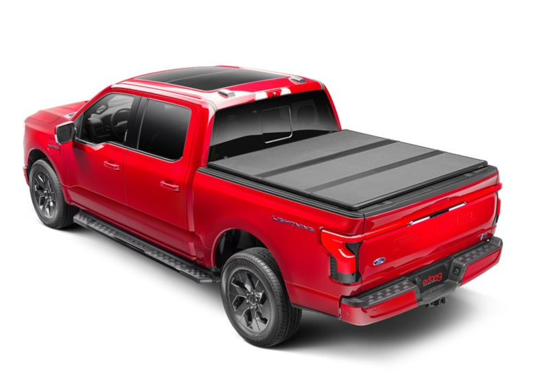 Extang 21-23 Ford F-150 (5ft. 7in. Bed) Solid Fold ALX Extang 21-23 Ford F-150 (5ft. 7in. Bed) Solid Fold ALX