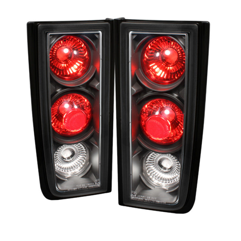 Spyder Hummer H2 01-05 (Non H2T)Euro Style Tail Lights Black ALT-YD-HH2-BK Spyder Hummer H2 01-05 (Non H2T)Euro Style Tail Lights Black ALT-YD-HH2-BK