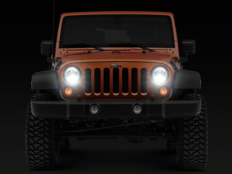 Raxiom07-18 Jeep Wrangler JK LED Halo Projector Headlights- Chrome Housing (Clear Lens) Raxiom07-18 Jeep Wrangler JK LED Halo Projector Headlights- Chrome Housing (Clear Lens)