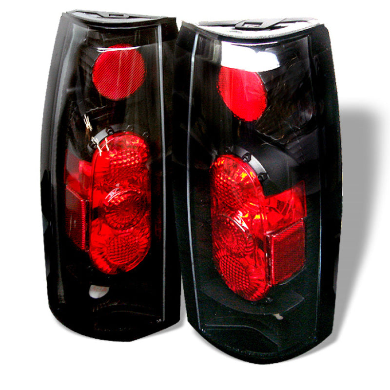 Spyder Chevy C/K Series 1500 88-98/GMC Sierra 88-98 G2 Euro Style Tail Lights Blk ALT-YD-CCK88G2-BK Spyder Chevy C/K Series 1500 88-98/GMC Sierra 88-98 G2 Euro Style Tail Lights Blk ALT-YD-CCK88G2-BK