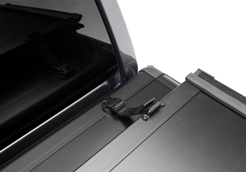 UnderCover 16-21 Toyota Tacoma Reg/Ext Cab 6ft Triad Bed Cover UnderCover 16-21 Toyota Tacoma Reg/Ext Cab 6ft Triad Bed Cover