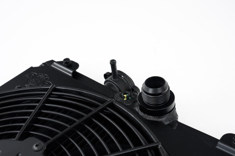 CSF Universal Half Radiator w/-16AN & Slip-On Fittings/12in SPAL Fan & Shroud - Black Finish CSF Universal Half Radiator w/-16AN & Slip-On Fittings/12in SPAL Fan & Shroud - Black Finish