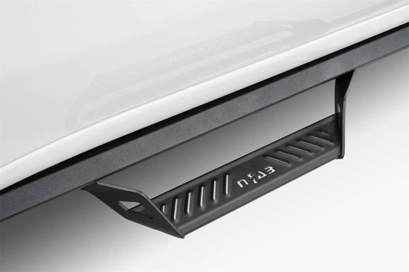 N-Fab Predator Pro 19-20 Chevy/GMC 1500 Double Cab - Cab Length - Tex. Black N-Fab Predator Pro 19-20 Chevy/GMC 1500 Double Cab - Cab Length - Tex. Black