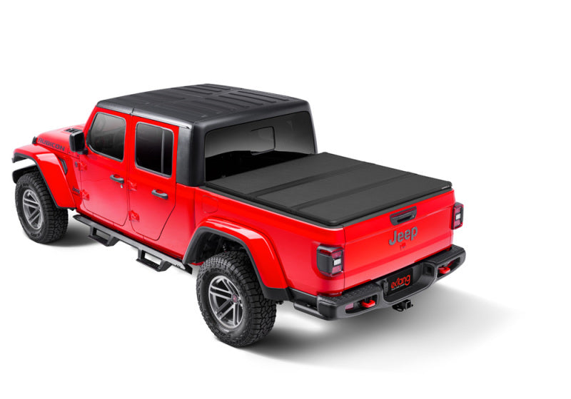 Extang 2020 Jeep Gladiator (JT) (w/Rail System) Solid Fold 2.0 Extang 2020 Jeep Gladiator (JT) (w/Rail System) Solid Fold 2.0
