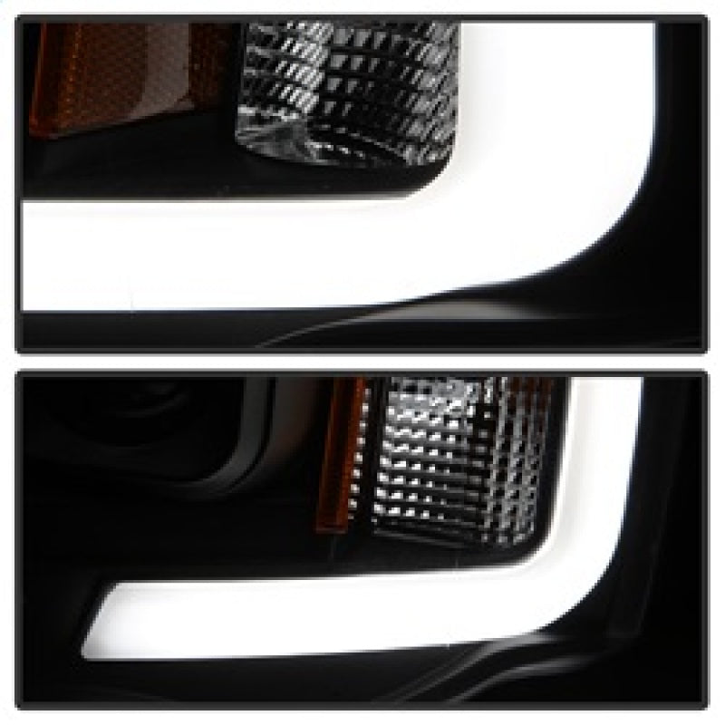 Spyder 02-05 Dodge Ram 1500 Light Bar Projector Headlights - Black (PRO-YD-DR02V2-LB-BK) Spyder 02-05 Dodge Ram 1500 Light Bar Projector Headlights - Black (PRO-YD-DR02V2-LB-BK)