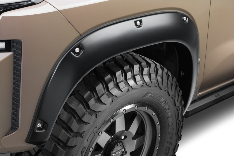 Bushwacker 22-24 Nissan Frontier Pocket Style Fender Flares 4pc - Black Bushwacker 22-24 Nissan Frontier Pocket Style Fender Flares 4pc - Black