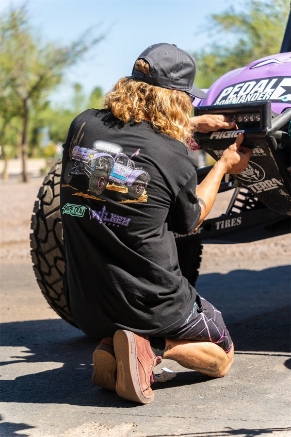 Rigid Industries x SHREDDY 360-Series 6in Lights w/Wt Bcklght (2) + 6 Covers (2 Pink/2 Teal/2 Blk) Rigid Industries x SHREDDY 360-Series 6in Lights w/Wt Bcklght (2) + 6 Covers (2 Pink/2 Teal/2 Blk)