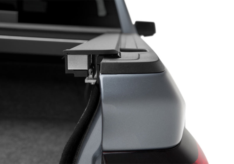 Roll-N-Lock 2020 GM Silverado / Sierra 2500/3500 6ft 10in Bed A-Series Retractable Tonneau Cover Roll-N-Lock 2020 GM Silverado / Sierra 2500/3500 6ft 10in Bed A-Series Retractable Tonneau Cover