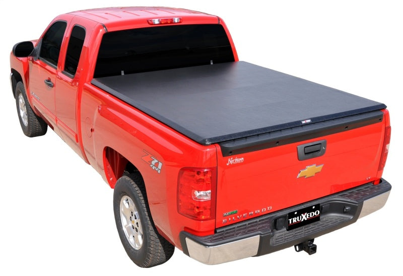 Truxedo 07-13 GMC Sierra & Chevrolet Silverado 1500 5ft 8in TruXport Bed Cover Truxedo 07-13 GMC Sierra & Chevrolet Silverado 1500 5ft 8in TruXport Bed Cover