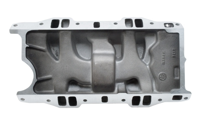 Edelbrock Performer 318 w/ O EGR Black Edelbrock Performer 318 w/ O EGR Black