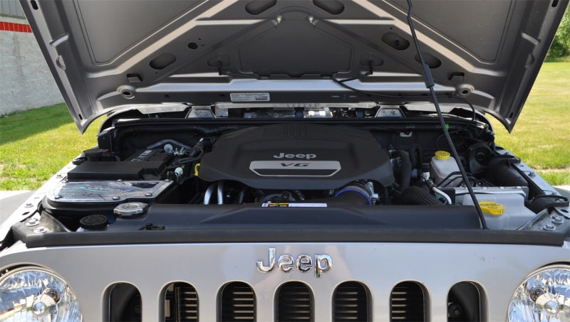 Volant 12-13 Jeep Wrangler 3.6L V6 PowerCore Closed Box Air Intake System Volant 12-13 Jeep Wrangler 3.6L V6 PowerCore Closed Box Air Intake System