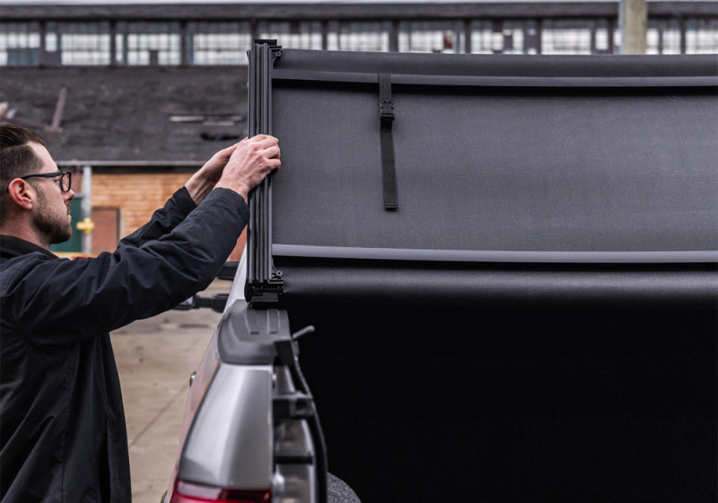 Extang 15-20 Ford F150 (5 1/2 ft Bed) Trifecta ALX Extang 15-20 Ford F150 (5 1/2 ft Bed) Trifecta ALX