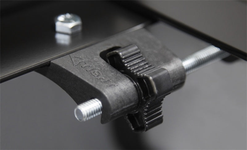 Access Toolbox 07-13 Chevy/GMC Full Size All 8ft Bed (Includes Dually) Roll-Up Cover Access Toolbox 07-13 Chevy/GMC Full Size All 8ft Bed (Includes Dually) Roll-Up Cover