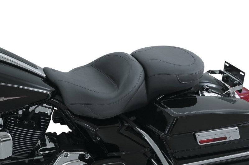 Mustang 08-21 Harley Electra Glide Std, Rd Glide, Rd King, Street Glide Touring 1PC Seat - Black Mustang 08-21 Harley Electra Glide Std, Rd Glide, Rd King, Street Glide Touring 1PC Seat - Black
