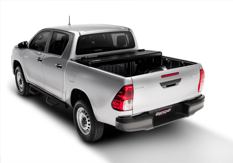 UnderCover 16-18 Toyota Tacoma 5ft Flex Bed Cover UnderCover 16-18 Toyota Tacoma 5ft Flex Bed Cover