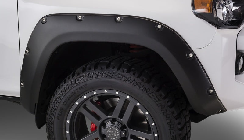 Bushwacker 14-18 Toyota 4Runner Pocket Style Flares 2pc Excludes Limited - Black Bushwacker 14-18 Toyota 4Runner Pocket Style Flares 2pc Excludes Limited - Black