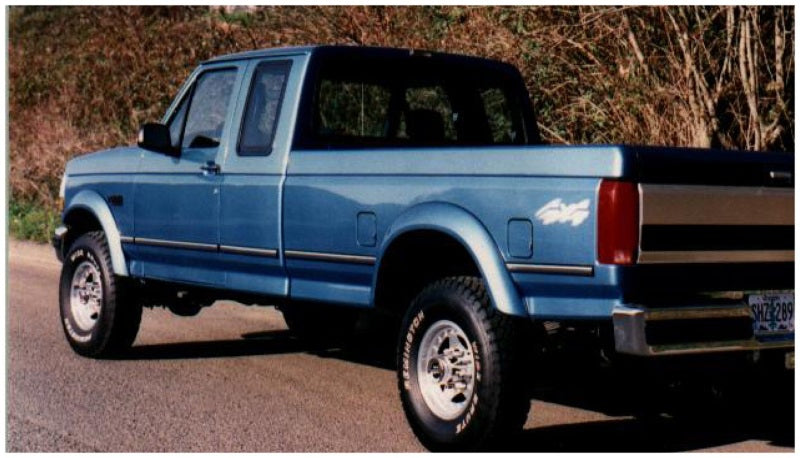 Bushwacker 92-96 Ford Bronco Extend-A-Fender Style Flares 2pc - Black Bushwacker 92-96 Ford Bronco Extend-A-Fender Style Flares 2pc - Black